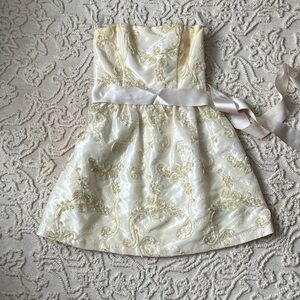 Jessica McClintock Cream and Gold Formal Dress